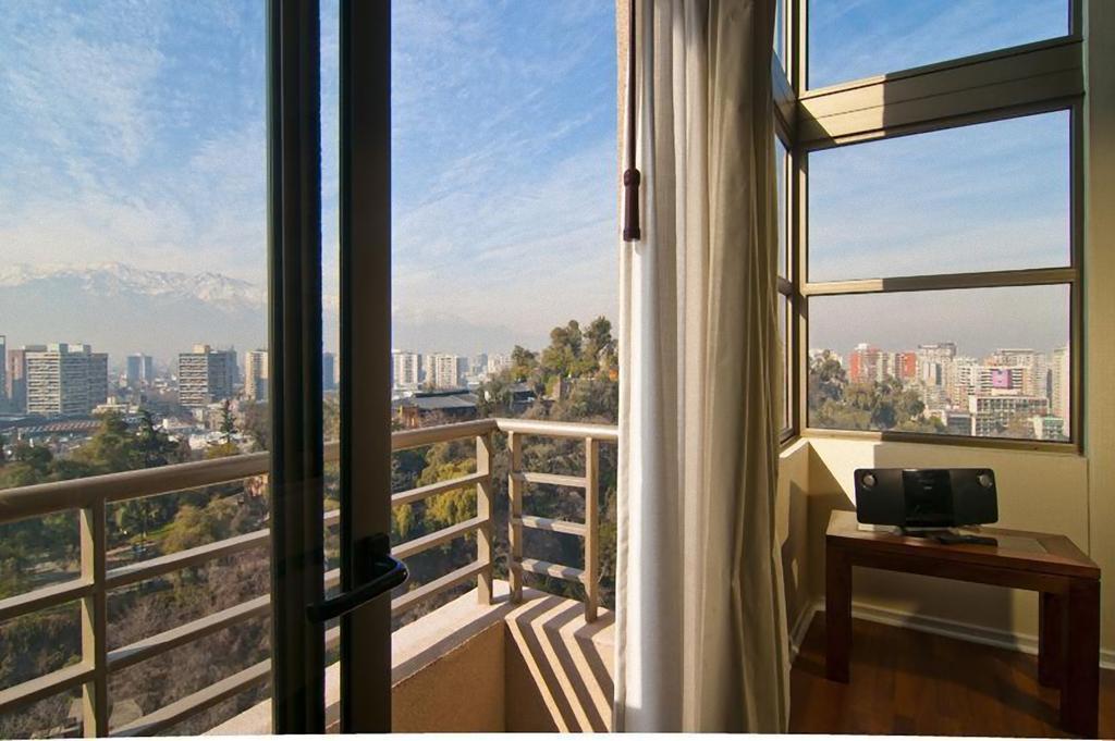 Park Plaza Apart Hotel Сантяго Екстериор снимка